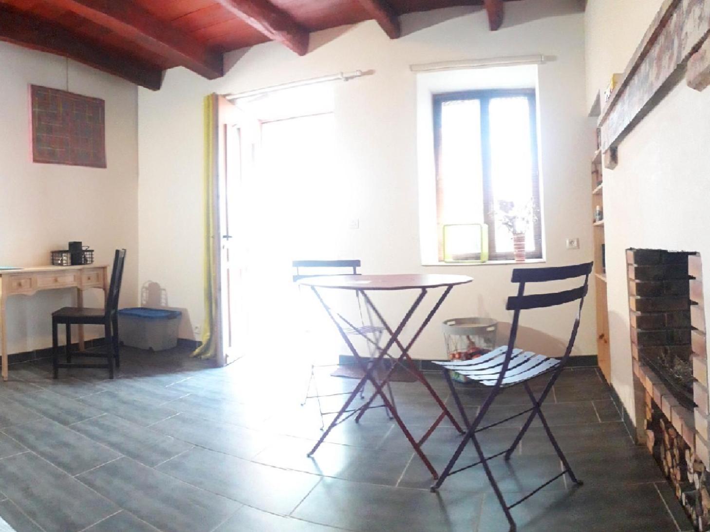Chambre Double Vallon-en-Sully Exterior photo
